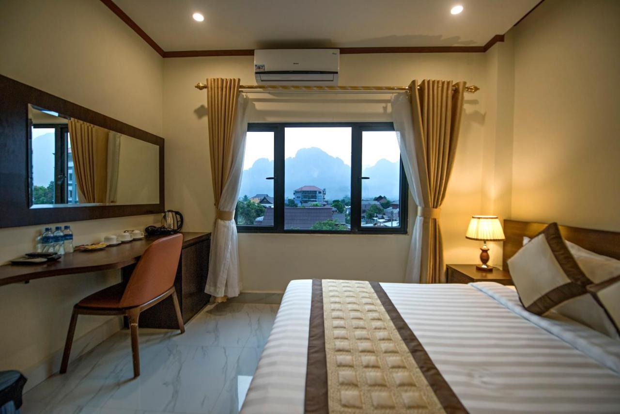 Vang Vieng Freedom Star's Hotel Buitenkant foto