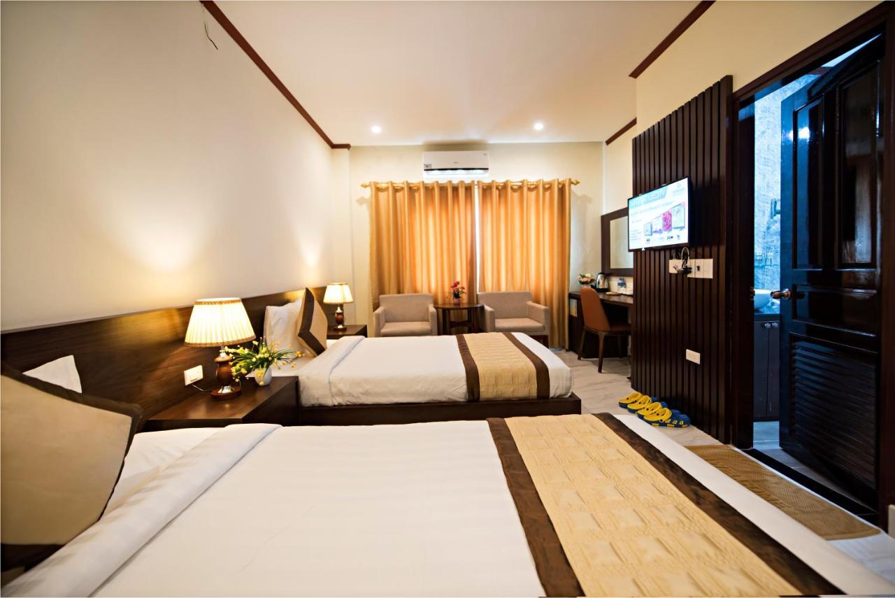 Vang Vieng Freedom Star's Hotel Buitenkant foto